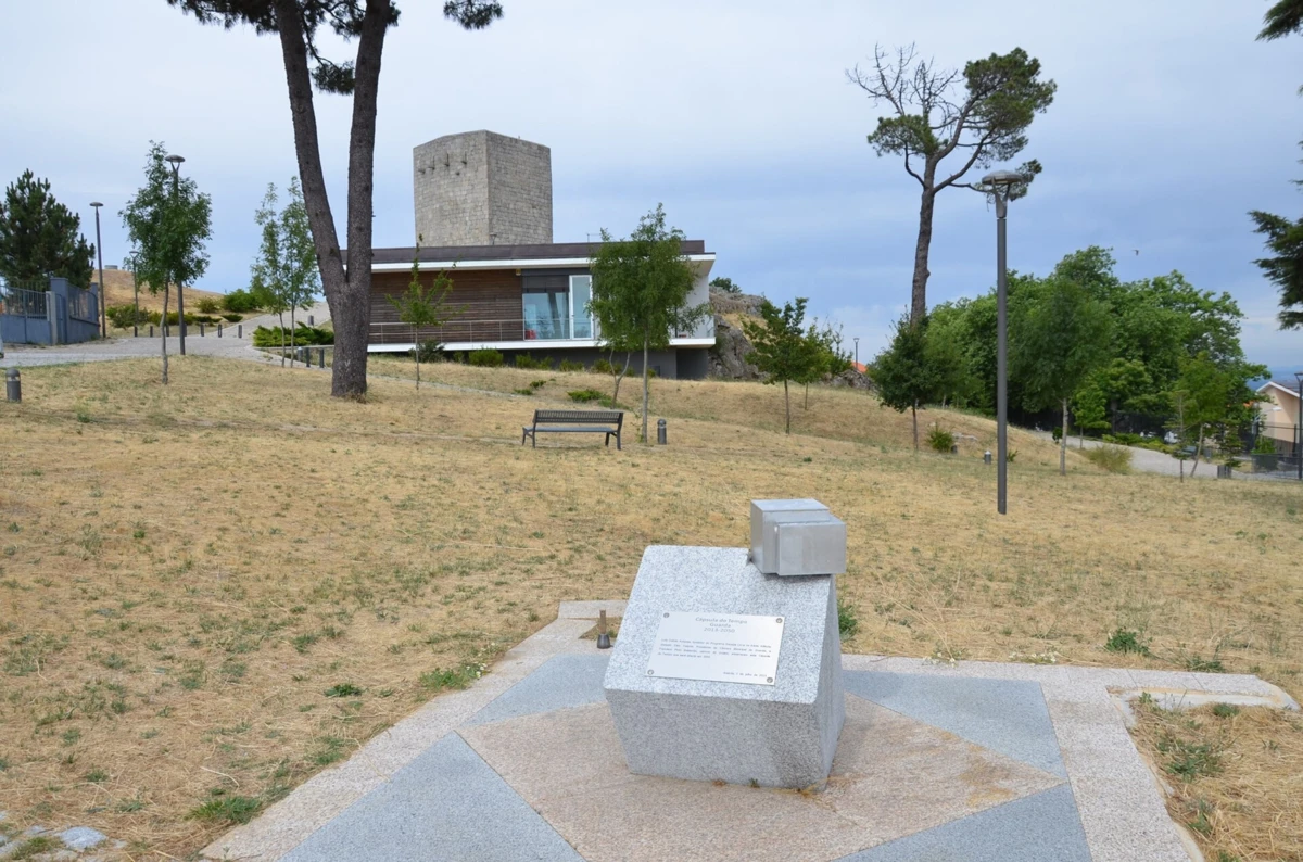 Cerimónia vai decorrer na Encosta do Tempo