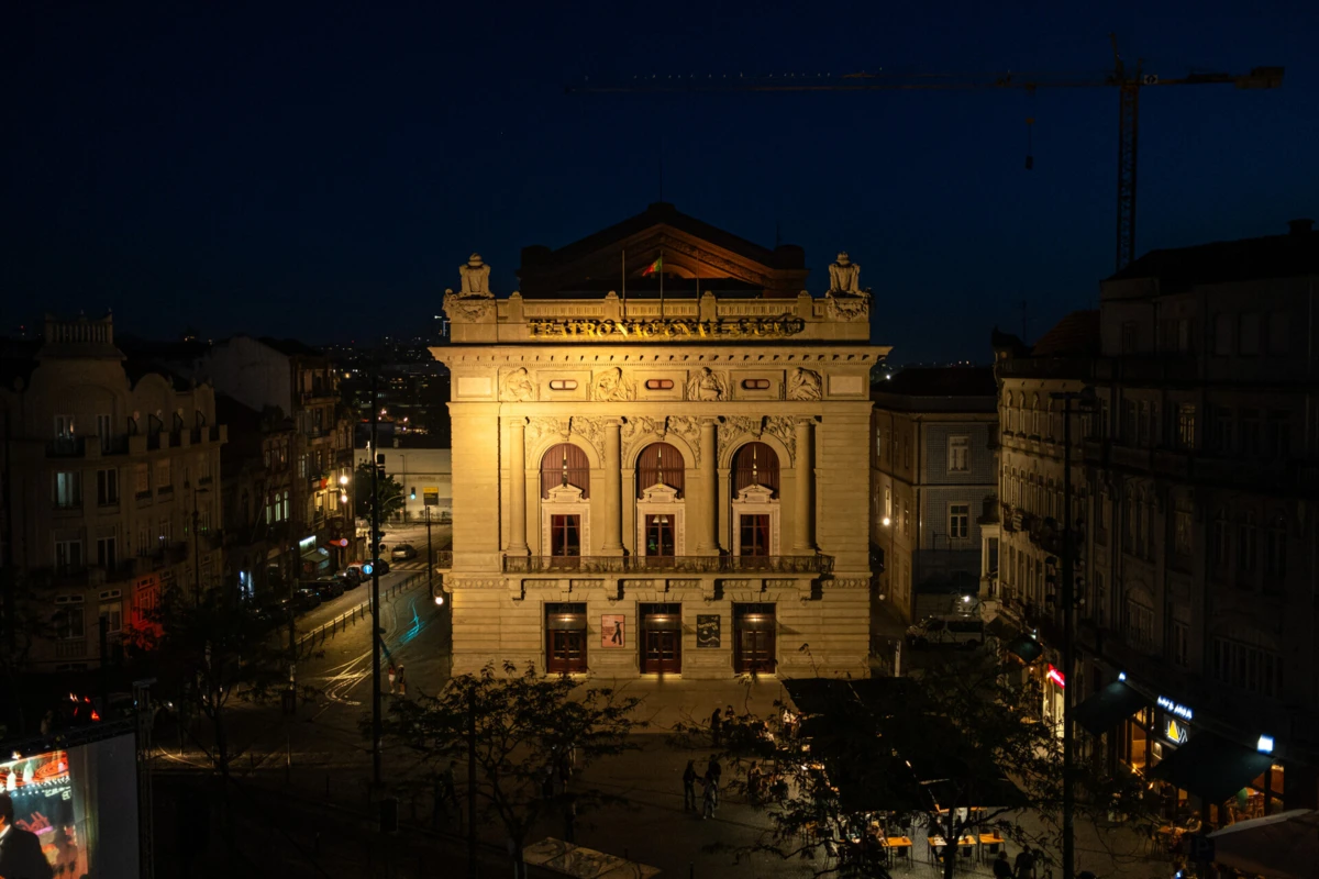 Programação artística vai ser assegurada pela equipa do teatro no primeiro semestre de 2025