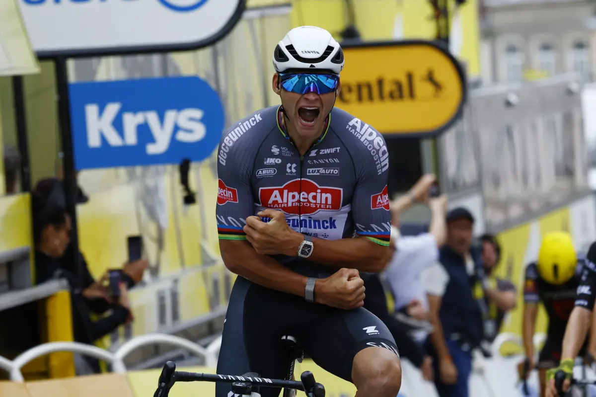 Alpecin-Deceuninck em grande no Tour