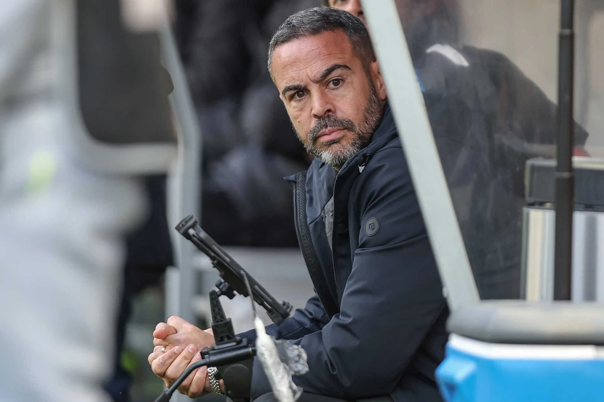 Artur Jorge foi colocado na órbita do Atlético Mineiro