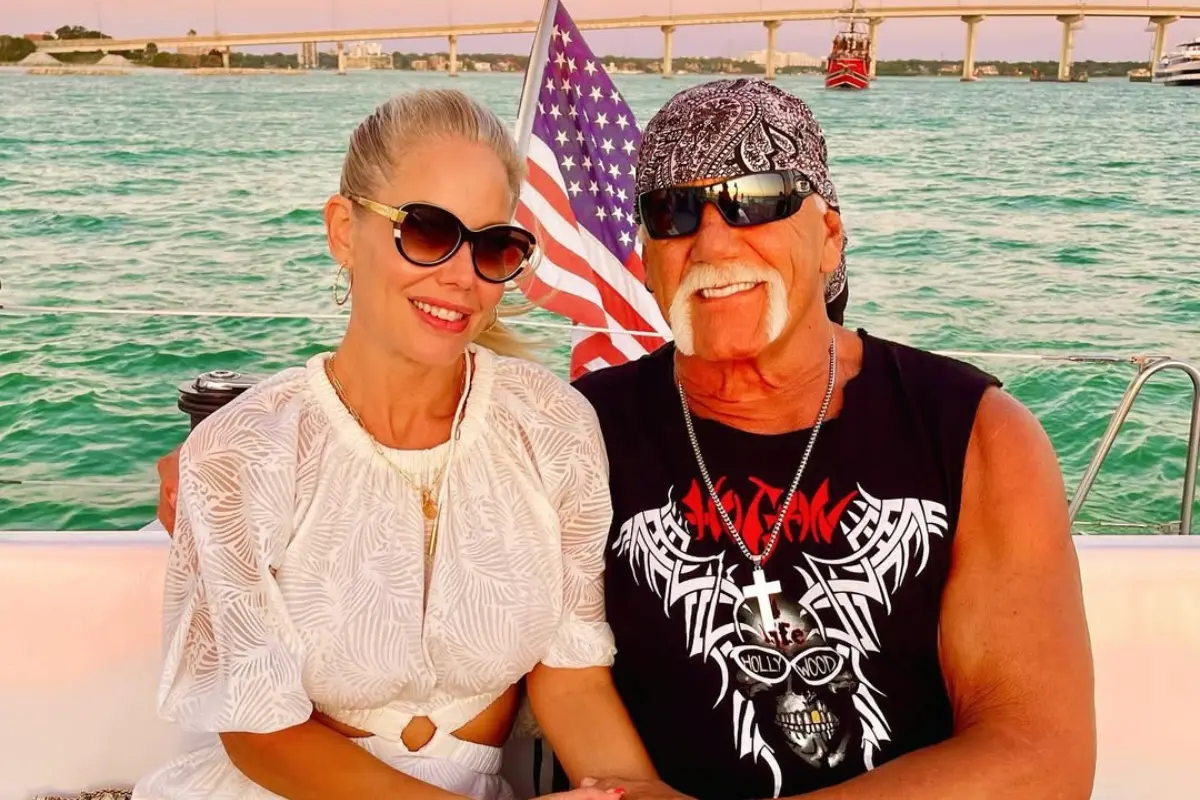 Hulk Hogan e Sky Daily casaram-se em 2023