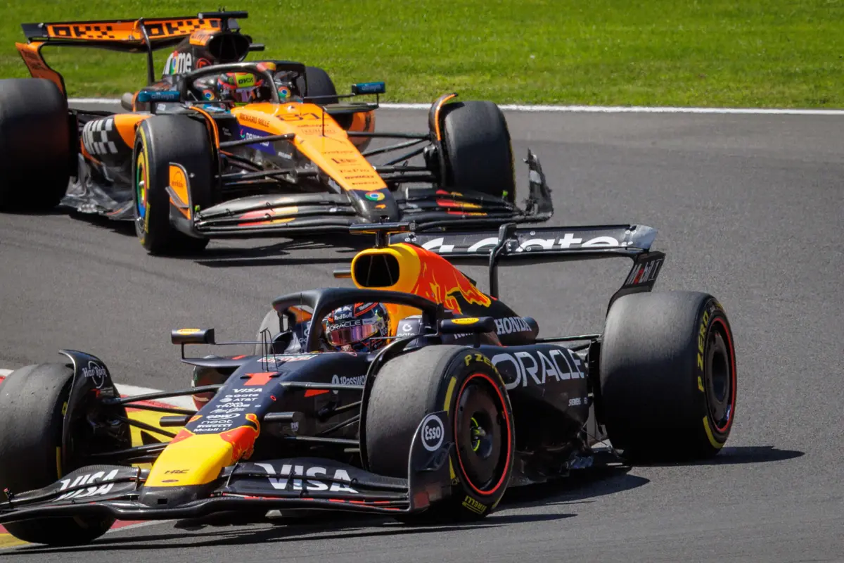 Max recupera um ponto ao líder e é terceiro com 173