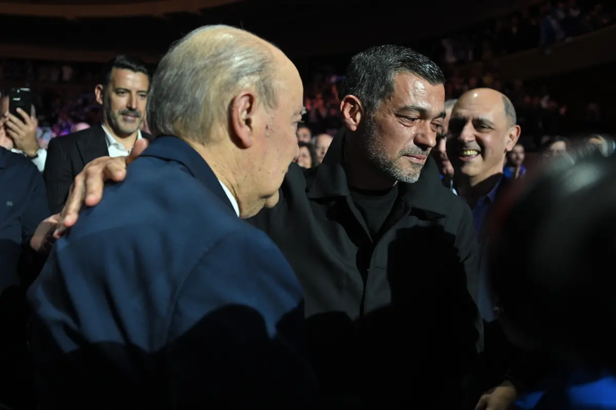 Sérgio Conceição soube da morte de Pinto da Costa a meio do jogo