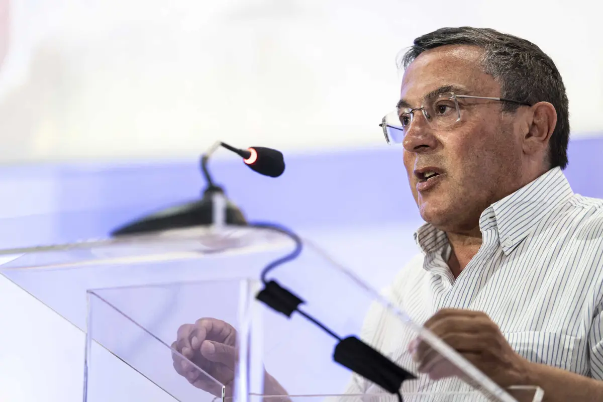 Imagem de contexto do artigo Funcionários judiciais acusam Lucília Gago de "sacudir a água do capote"