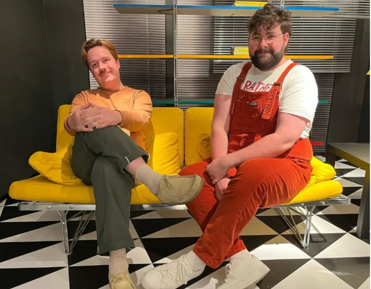 Jack mora com o namorado, Matthew, em Tideswell, Reino Unido