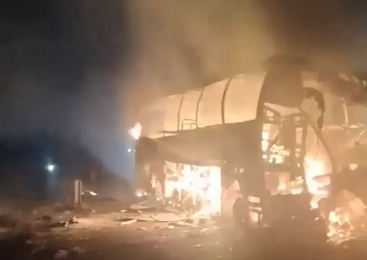 Corpos ficaram carbonizados, o que vai atrasar a entrega dos restos mortais das vítimas às famílias pelo menos três meses, avisaram as autoridades