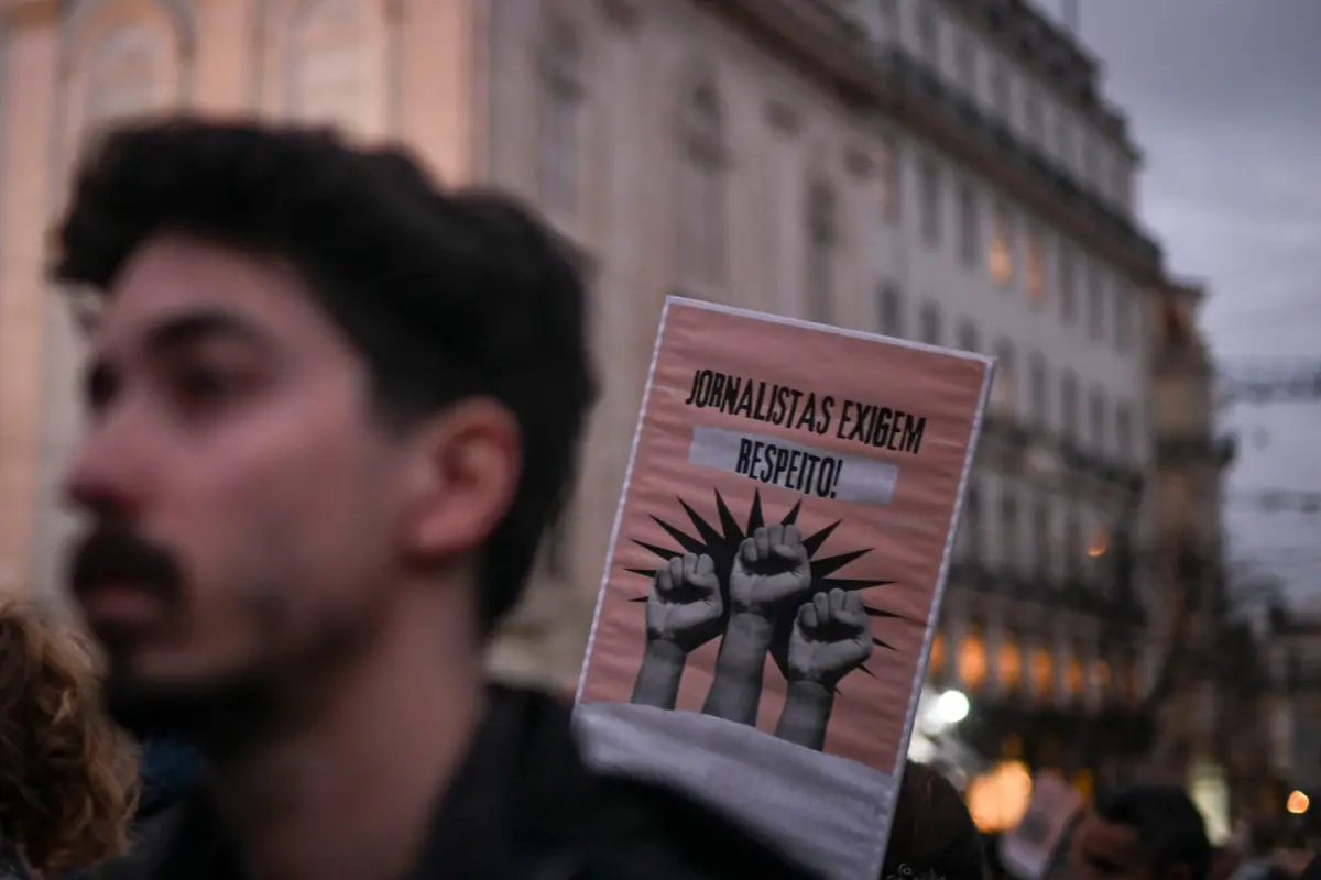 Imagem de contexto do artigo Grupo de 40 trabalhadores a recibos verdes na GMG suspende trabalho até pagamento