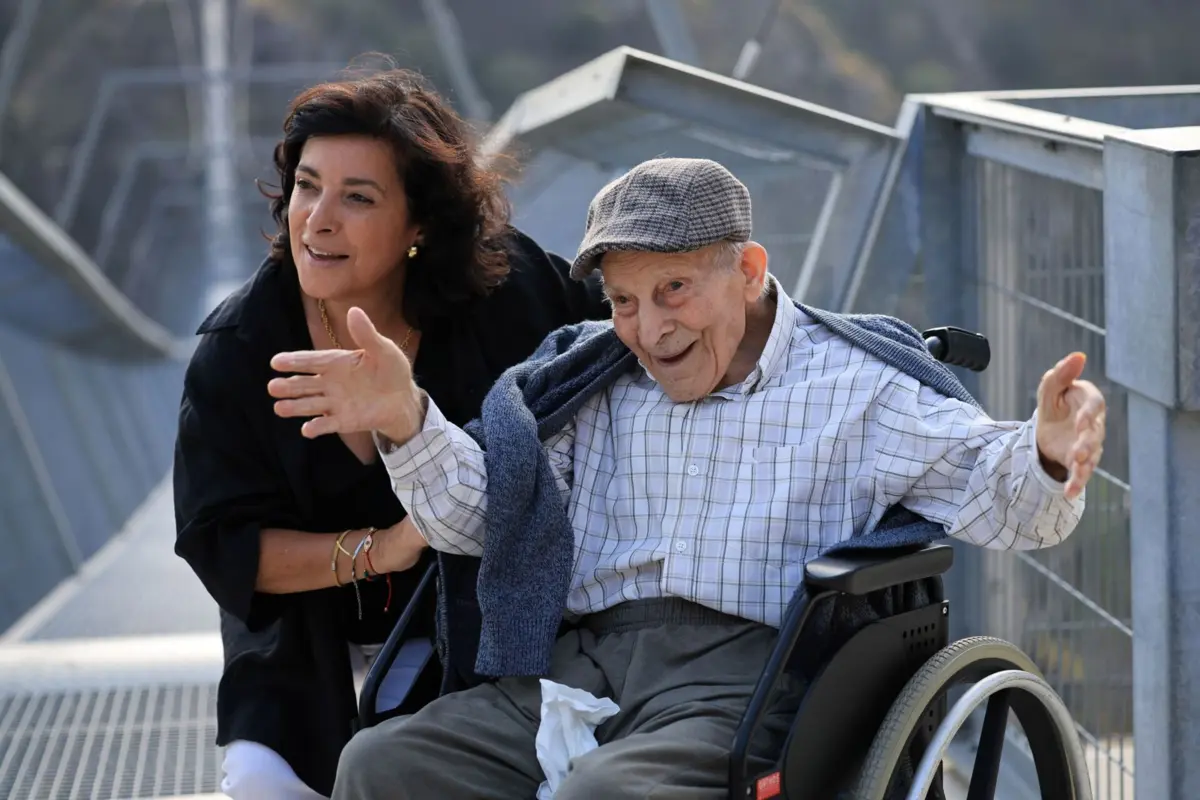 Na sexta-feira, nove meses após soprar as velas, Manuel viu concretizado o seu desejo