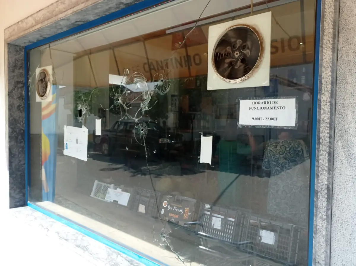 A investigação está a cargo dos militares do Núcleo de Investigação Criminal (NIC) da GNR