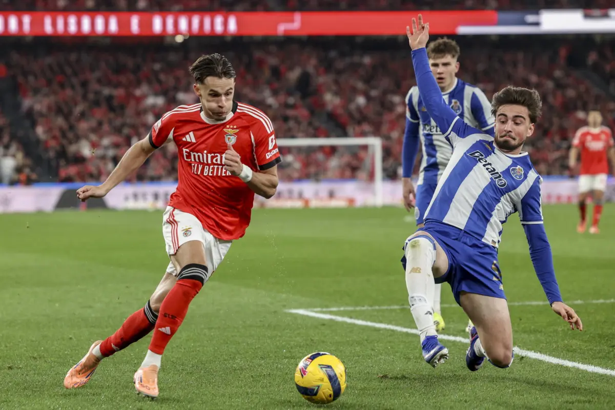 Martim Fernandes foi titular frente ao Benfica