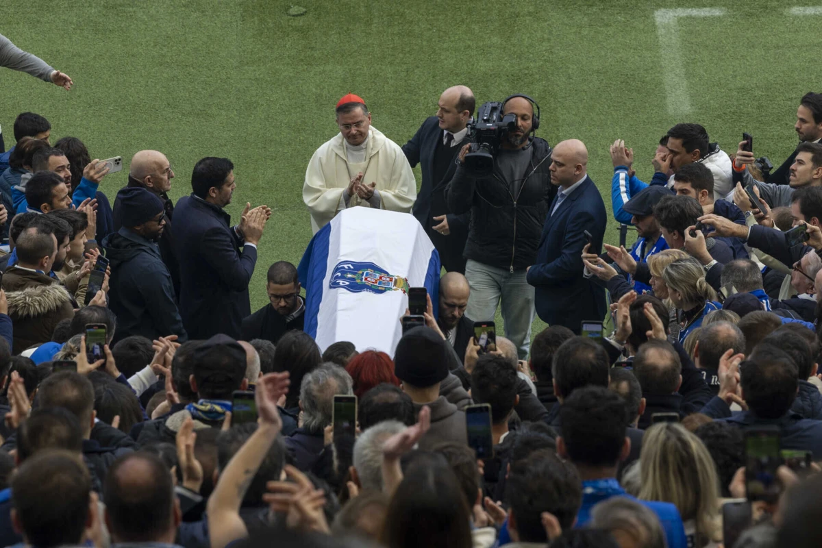 Funeral de Pinto da Costa realizou-se esta segunda-feira, de manhã