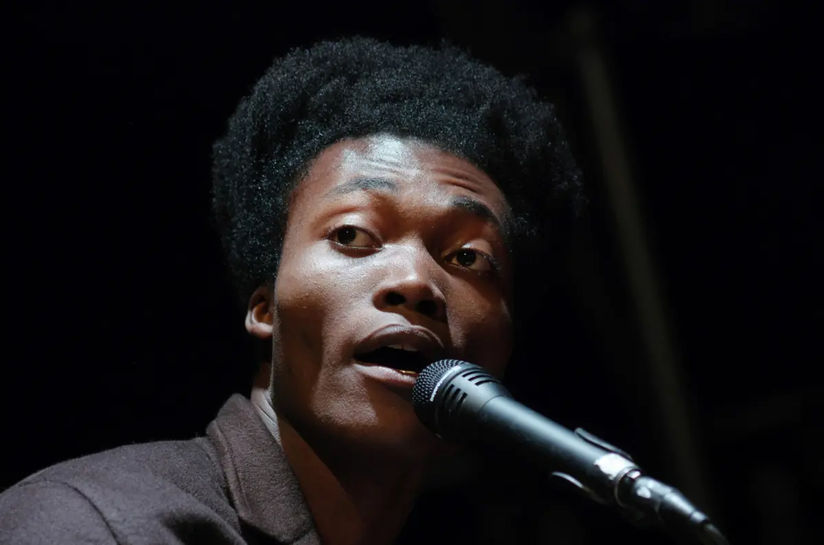 Benjamin Clementine atua a 4 de julho