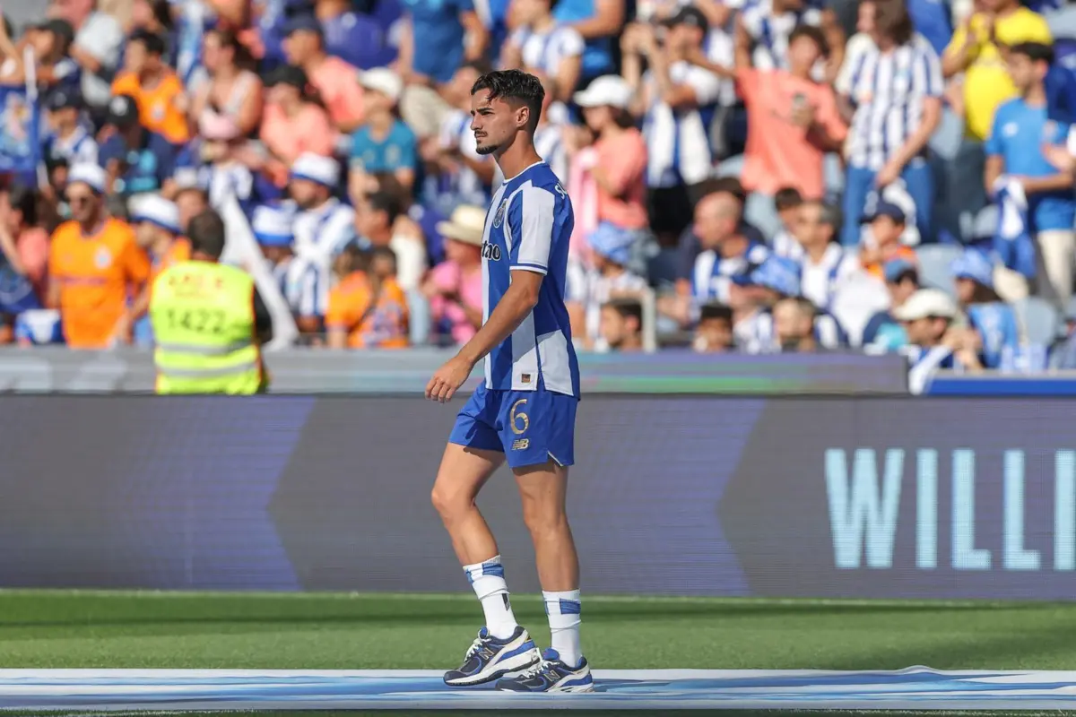 Eustaquio, médio do F. C. Porto, é internacional canadiano