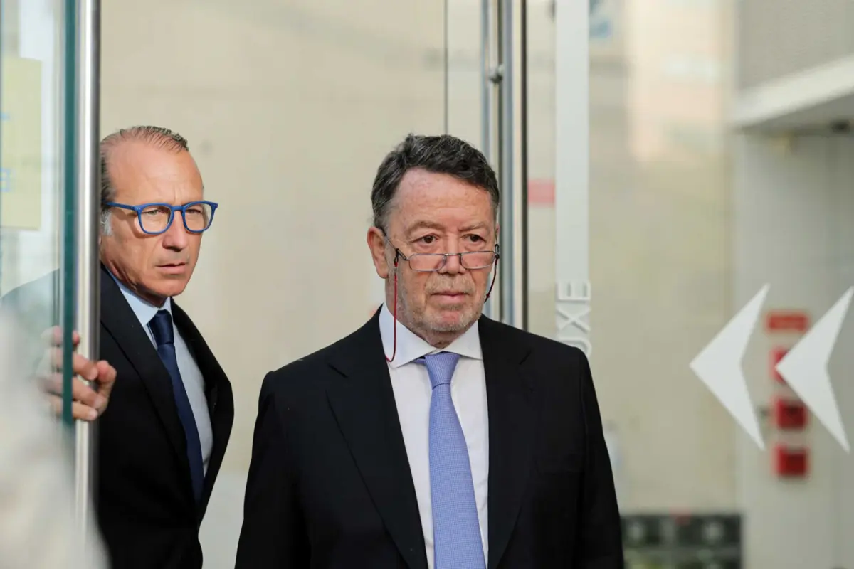 Defesas de Manuel Pinho (na imagem) e Alexandra Pinho apresentaram um requerimento para que a juíza avalie a sua imparcialidade