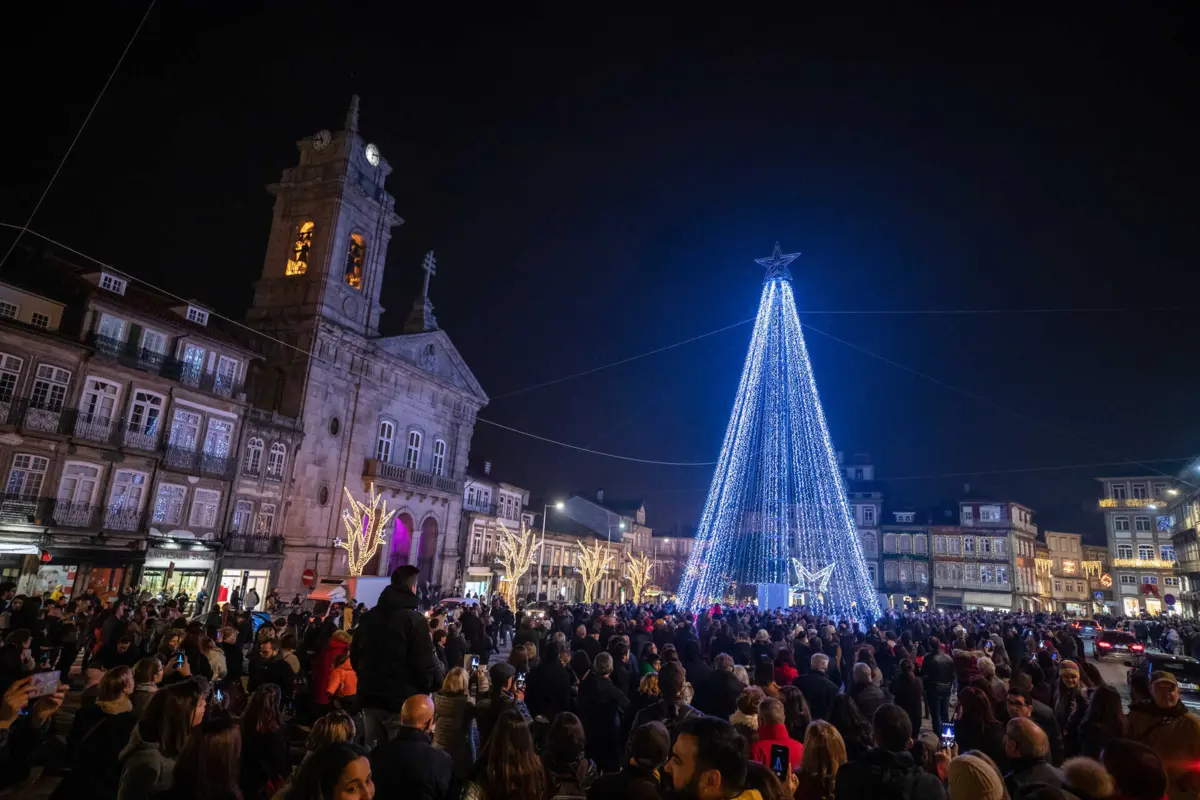 A contagem decrescente para a entrada em 2025 será feita no largo do Toural