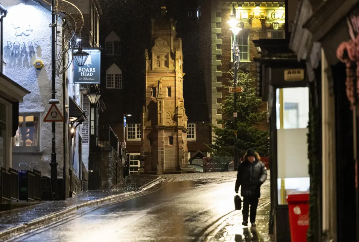 Tempestades Goreti e Elli atingiram na sexta-feira o Reino Unido, a França e a Alemanha