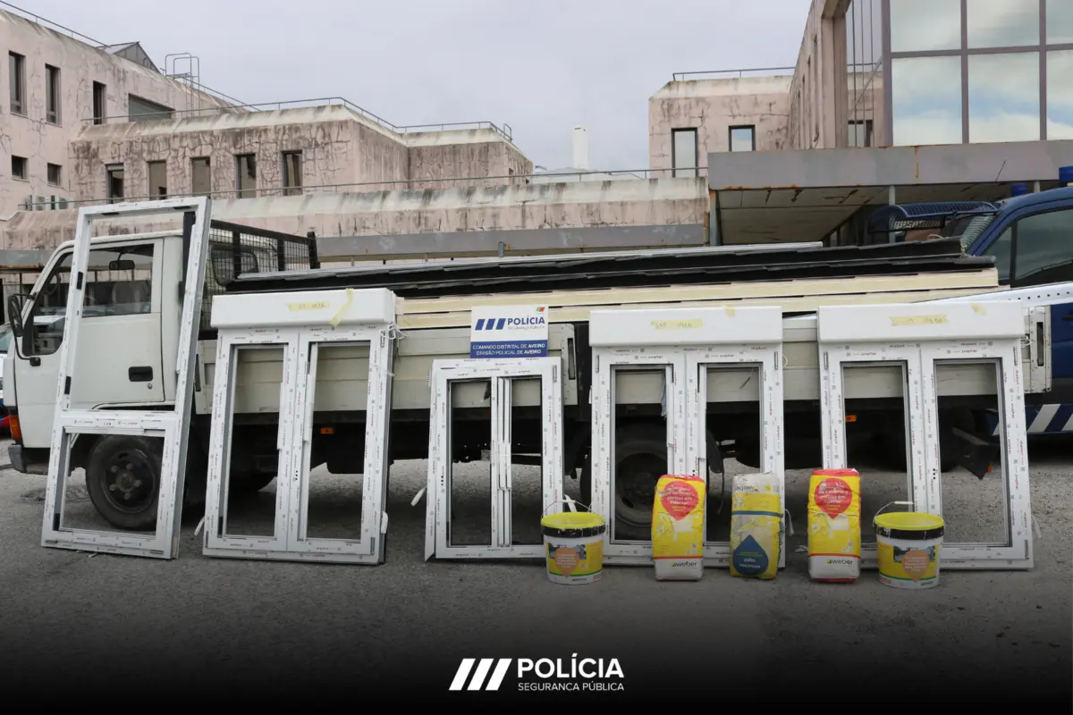 Polícia recuperou material de construção civil furtado