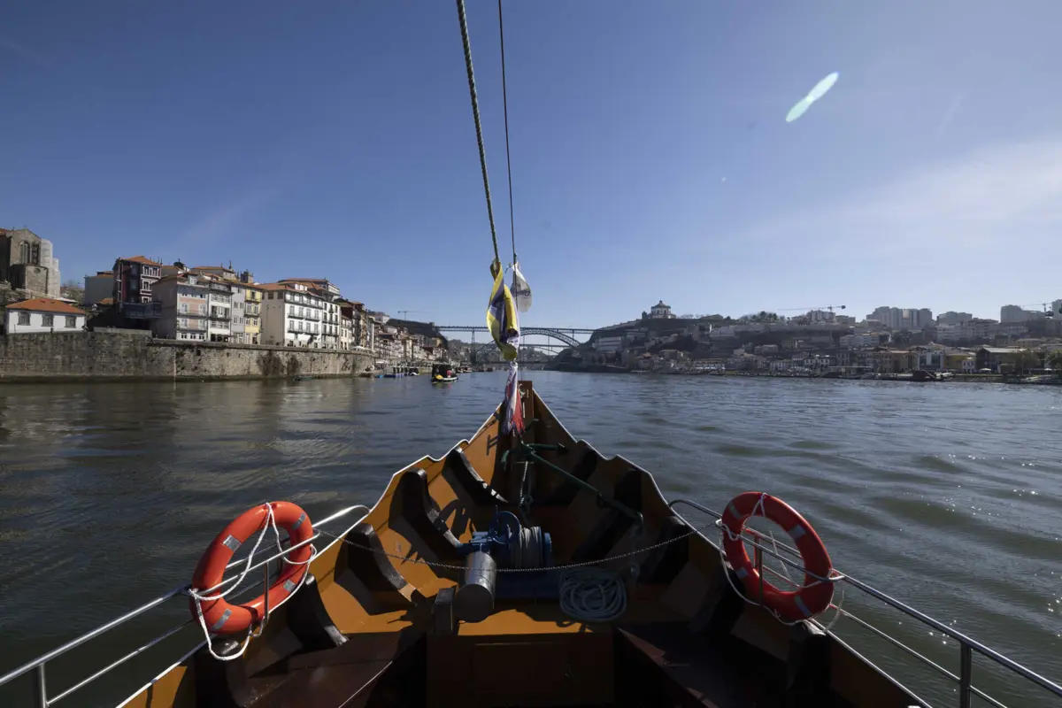 Temperatura da água do rio Douro vai chegar aos 27 graus este verão