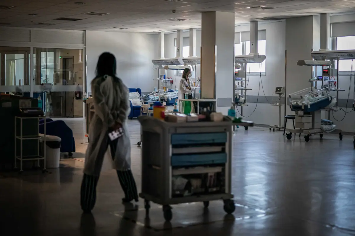 O suspeito tinha fugido á pena de prisão por homicídio negligente.