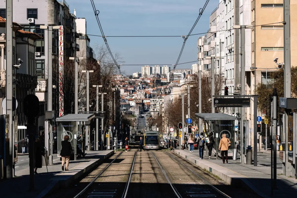 Avenida da República terá restrições na tarde desta quinta-feira