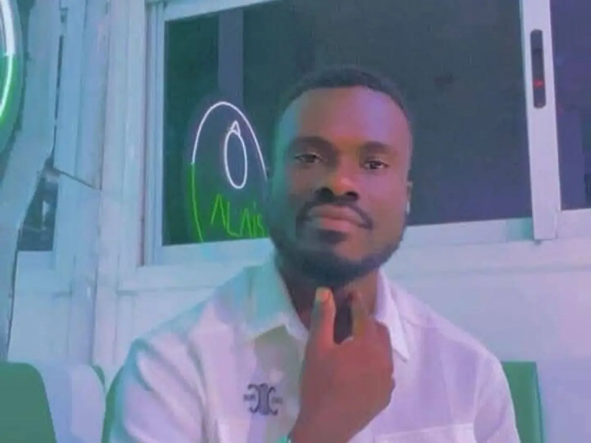 O enfermeiro declarou que, se a mãe do presidente tivesse "abortado, teria salvado África"