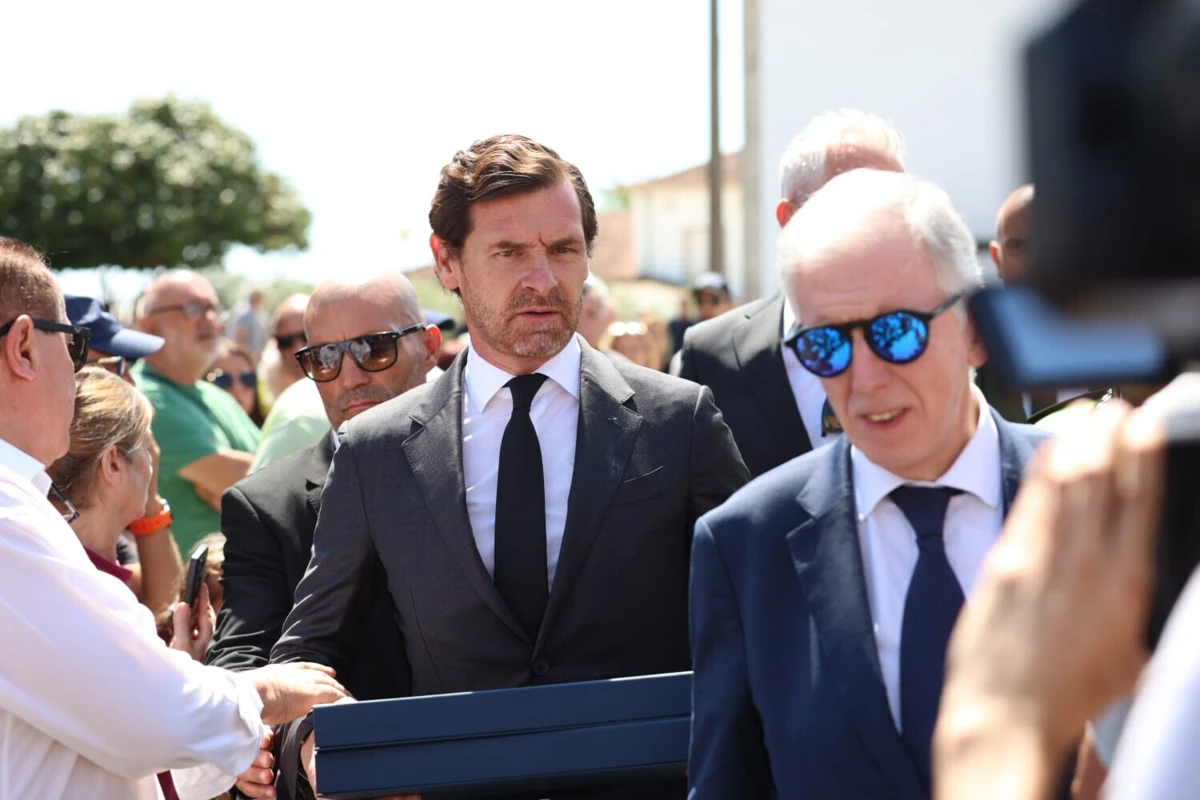 André Villas-Boas esteve no velório de Diogo Jota e André Silva