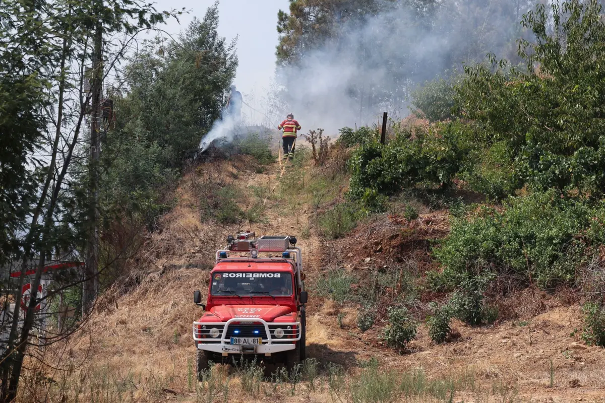 Frentes mais preocupantes seguem para as localidades de Soalheira, Castelo Novo e Boxinos