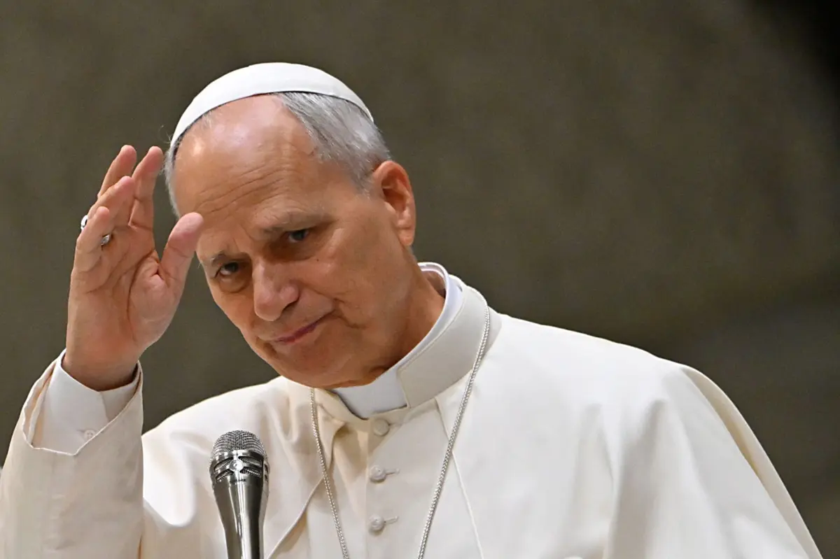 Imagem de contexto do artigo Papa reza no sábado junto à imagem da Virgem de Fátima na Praça de São Pedro