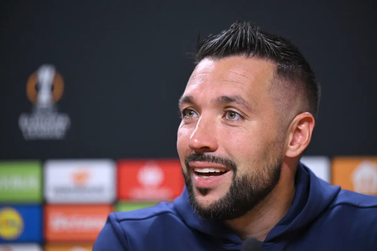 Francesco Farioli quer levar o F. C. Porto à terceira vitória na Liga Europa