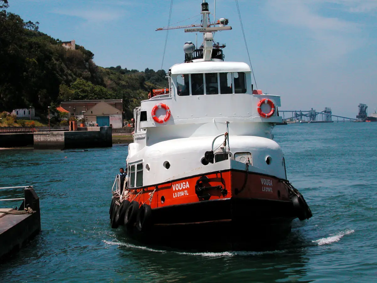 Transporte fluvial de veículos entre Porto Brandão e Belém suspenso durante o fim de semana