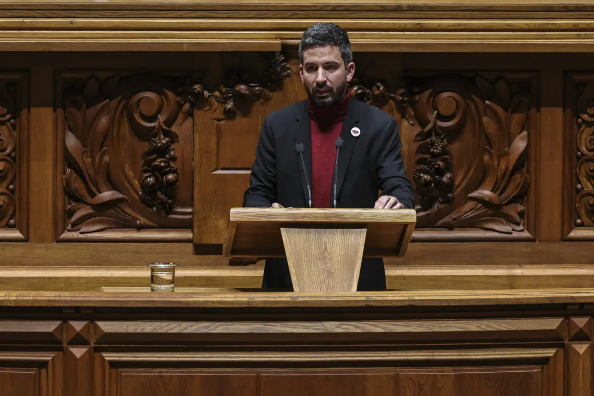 O deputado do Bloco de Esquerda Fabian Figqueiredo