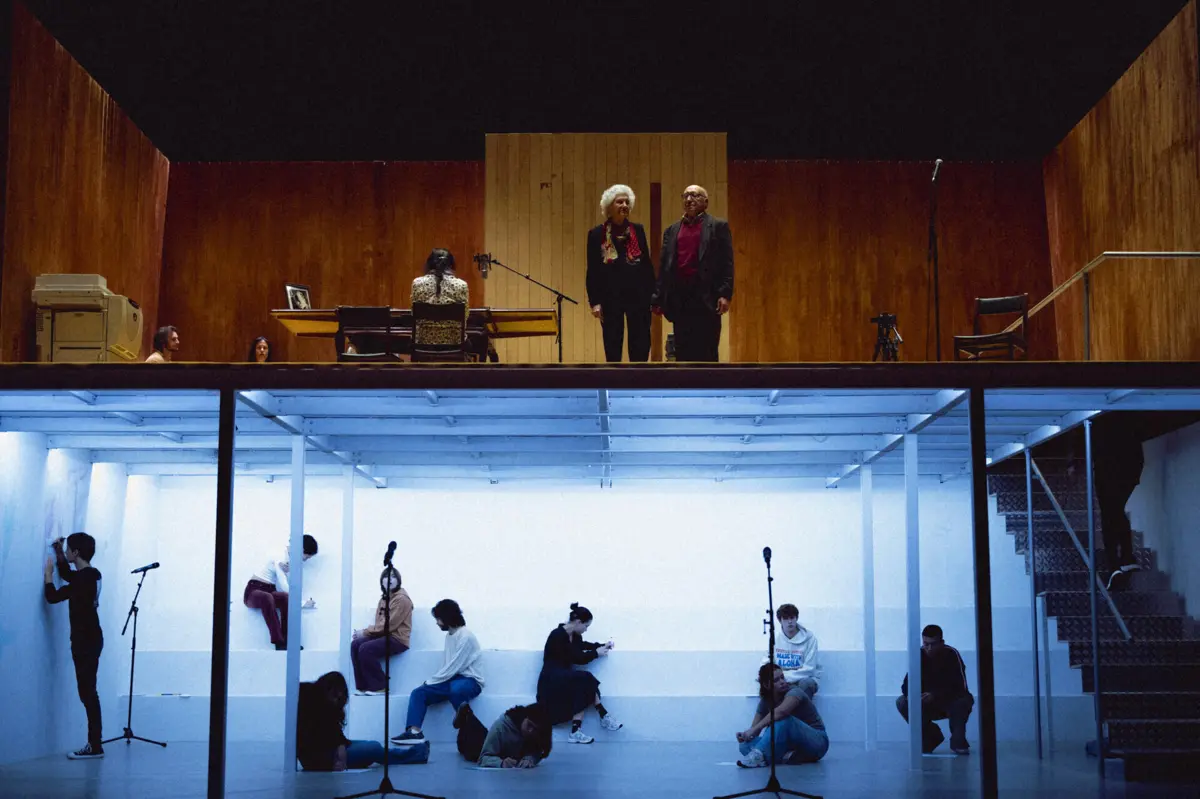 “A colónia”, nova criação do encenador Marco Martins, chega já em janeiro ao Teatro São João, no Porto