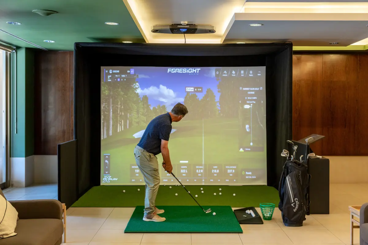 Indoor Golf Hub