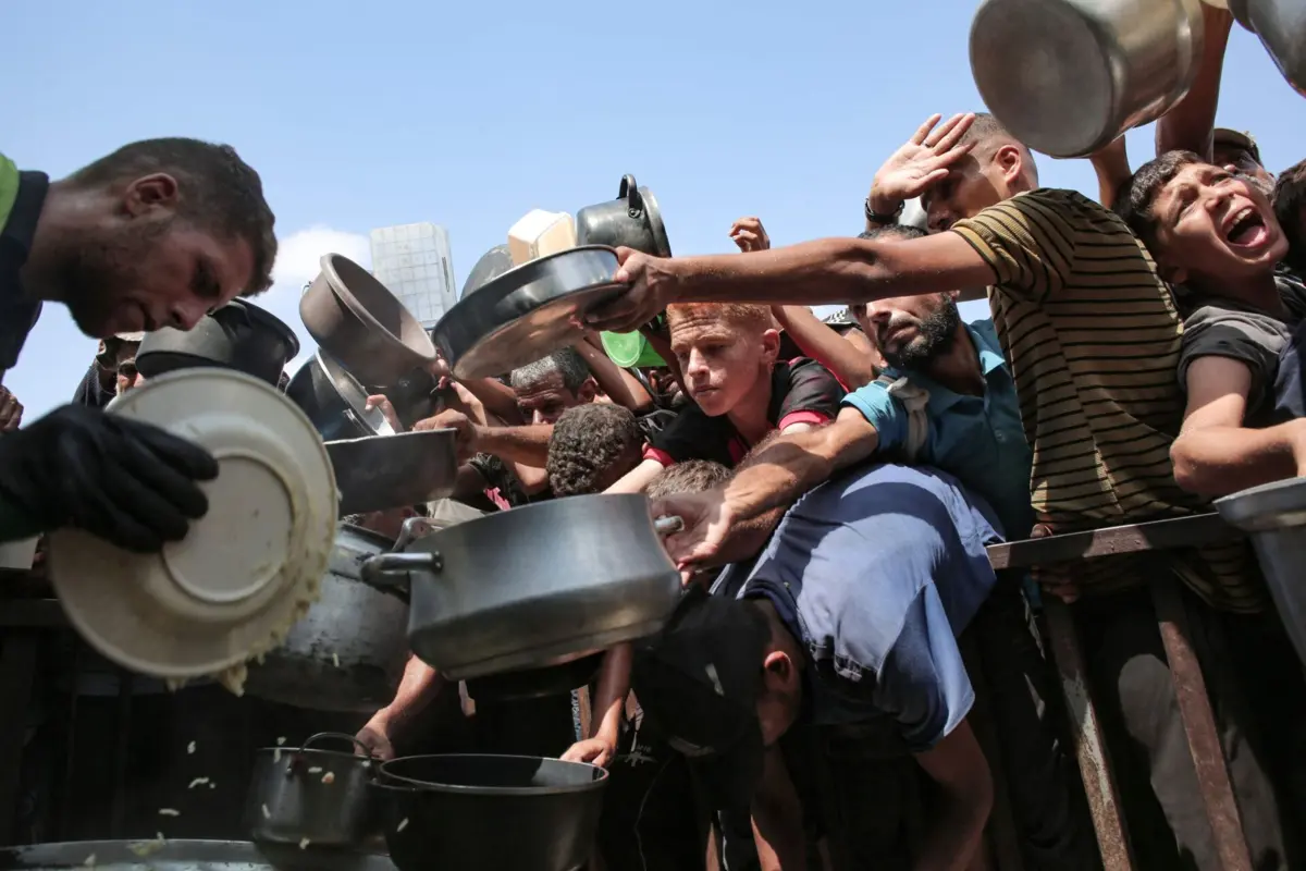 População de Gaza enfrenta fome e grave crise humanitária