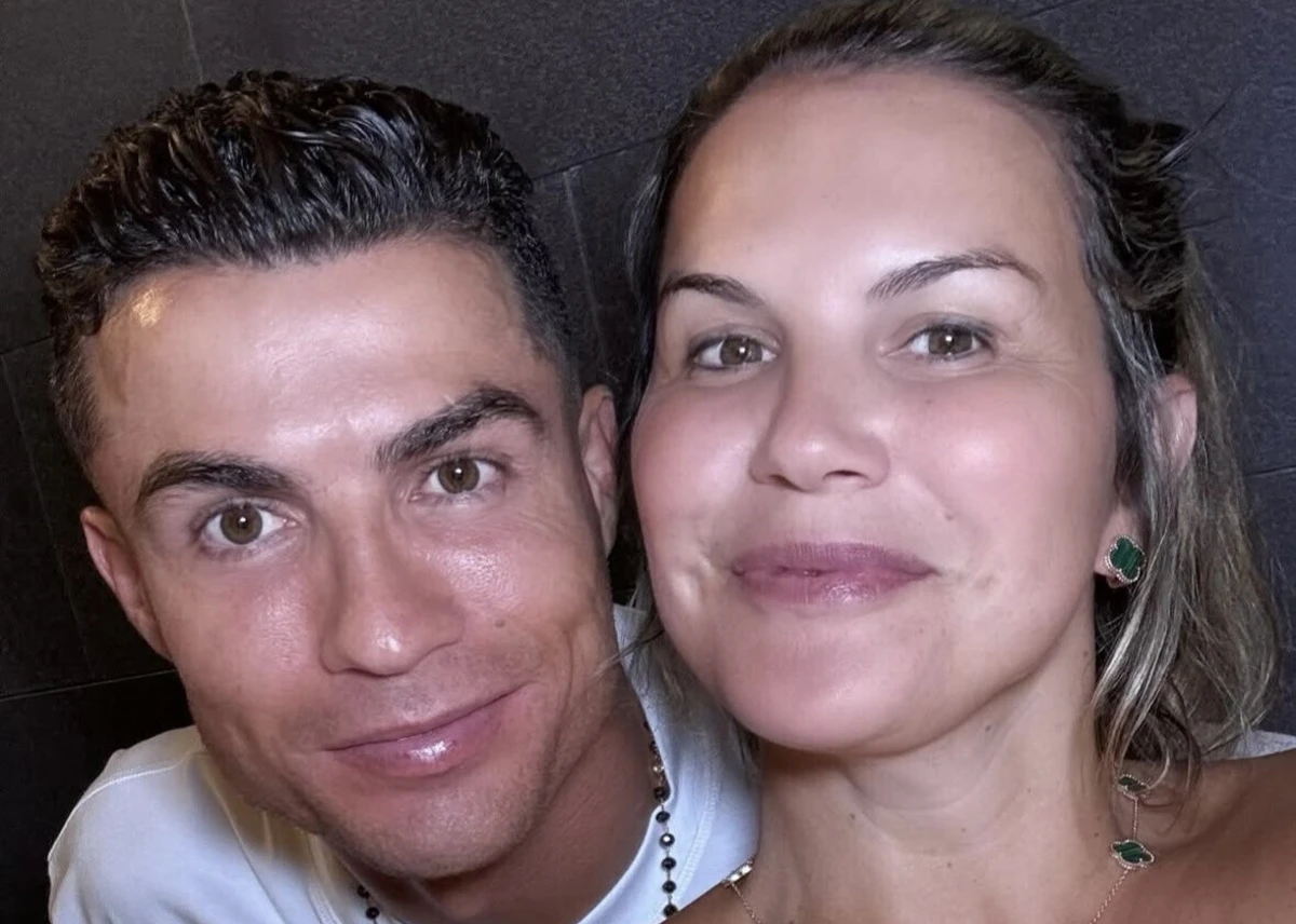 Katia Aveiro recordou o funeral do pai, em setembro de 2005