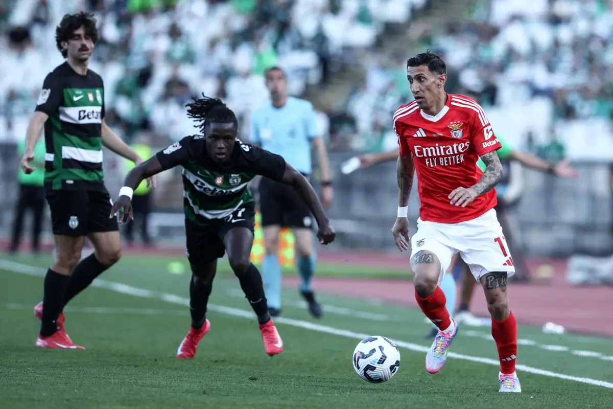Internacional argentino foi transferido do Benfica para o Real Madrid por 33 milhões de euros