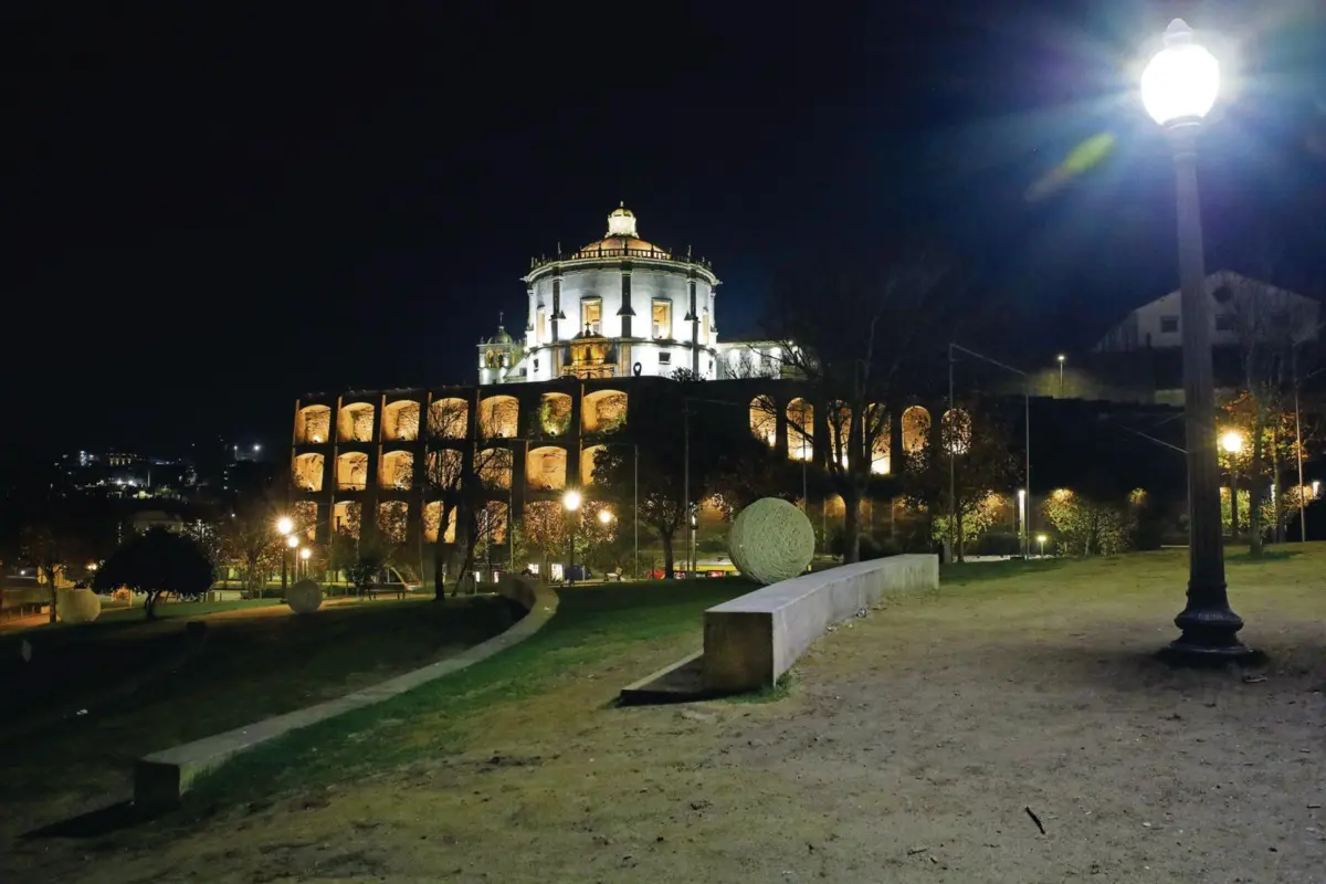 Sistema de iluminação foi reparado