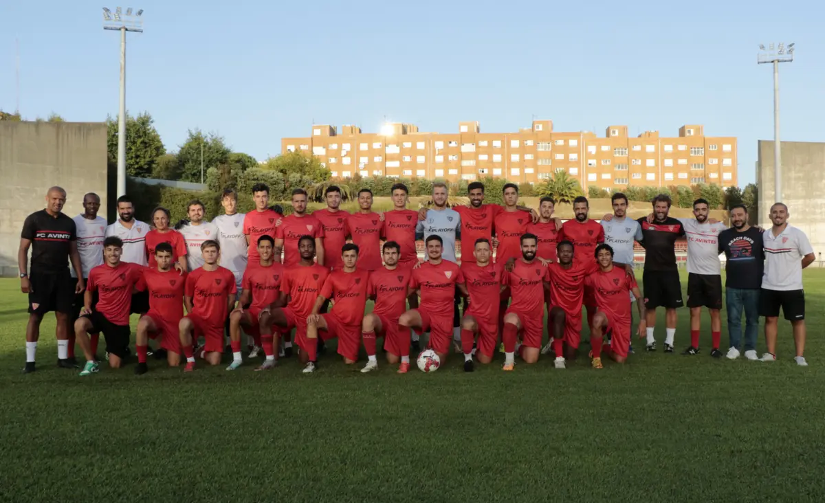 PLANTEL Guarda-redes: Ima Lino e Miguel Silva Defesas: João Moreira, Cadu, Gil, Hélder, Reynaldo e Pedro Marques Médios: Alan, Miguel Sousa,Dani, Moreira, Rui Moreira, Daniel, Diogo Cunha e Luca Lotitto Avançados: Carlitos, Ped