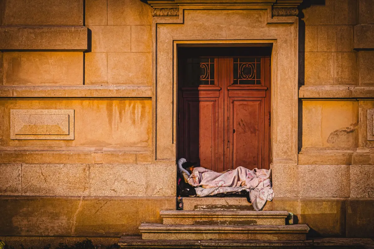 Foram sinalizadas 177 pessoas em situação de sem-abrigo no arquipélago