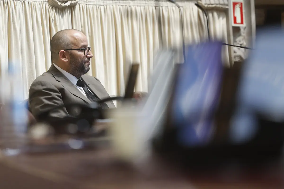 Miguel Arruda é agora deputado independente