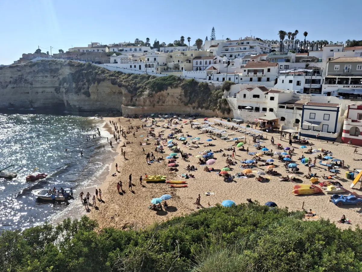 APA fiscalizou 29 praias do Algarve este verão