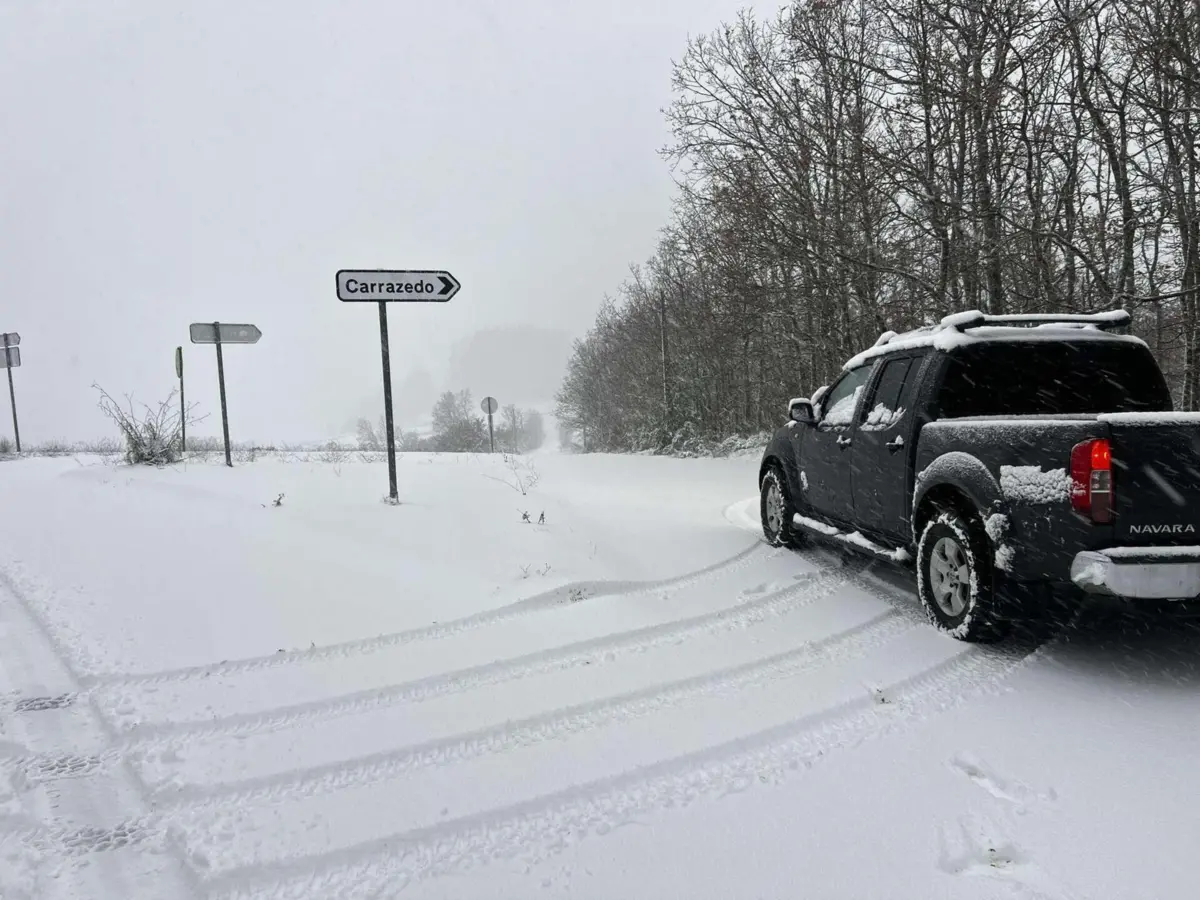Imagem de contexto do artigo Vários escolas do distrito de Bragança fechadas ou sem aulas devido à queda de neve