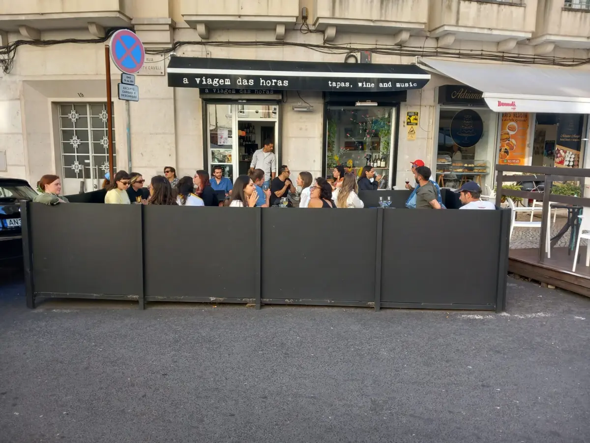 Bar "A Viagem das Horas" vai perder 18 lugares