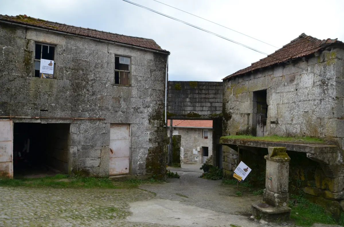 As notícias trouxeram compradores de casas, mas ainda há muitos imóveis à venda