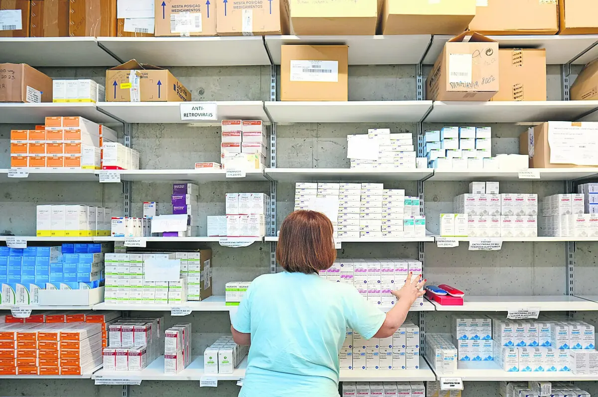 Lista agora publicada integra menos quatro medicamentos