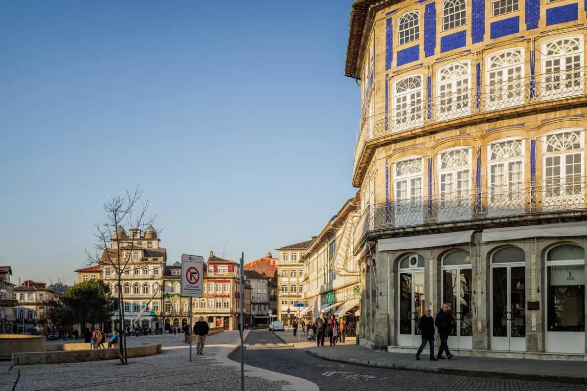 Guimarães não quer perder voz para Braga