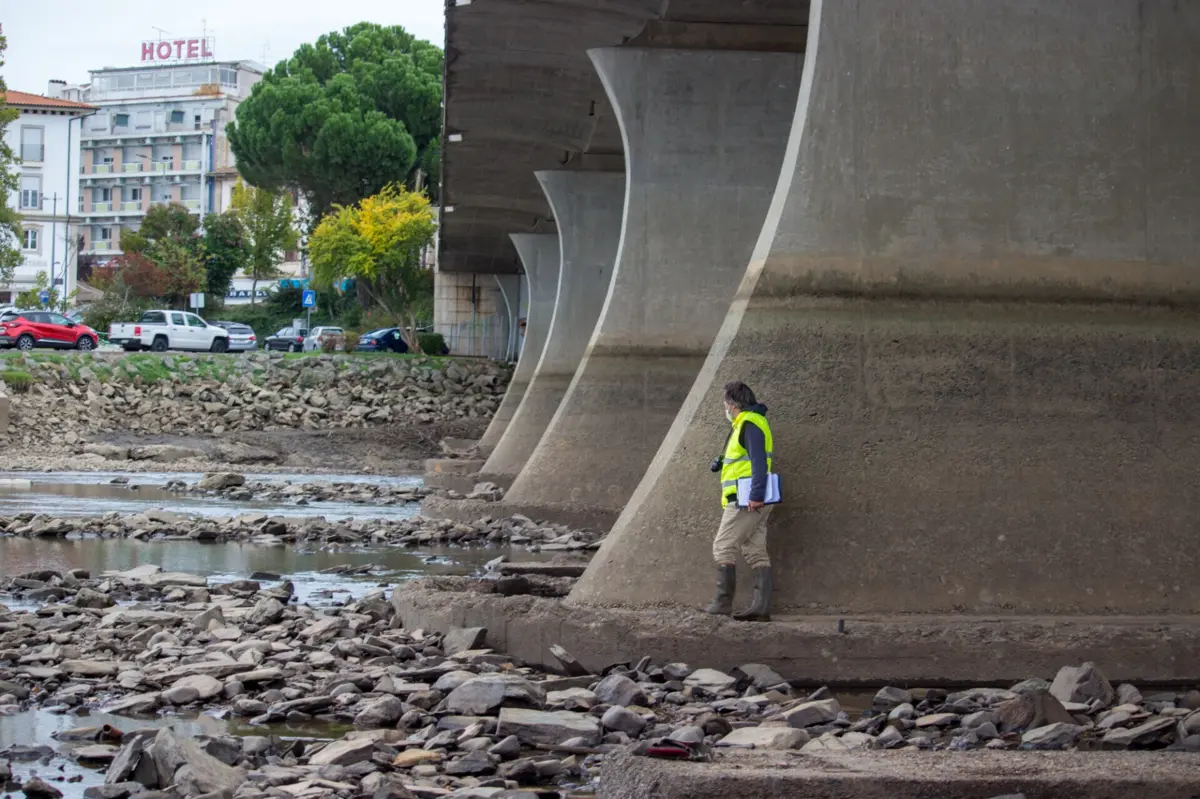 Obra está a ser utilizada, mas com limitações