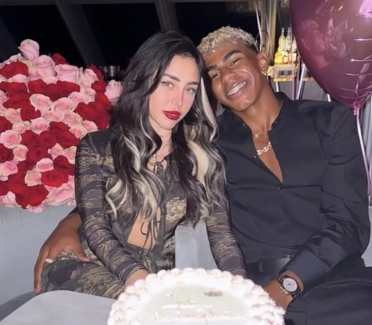 Yamal e Nicki Nicole já não escondem a relação