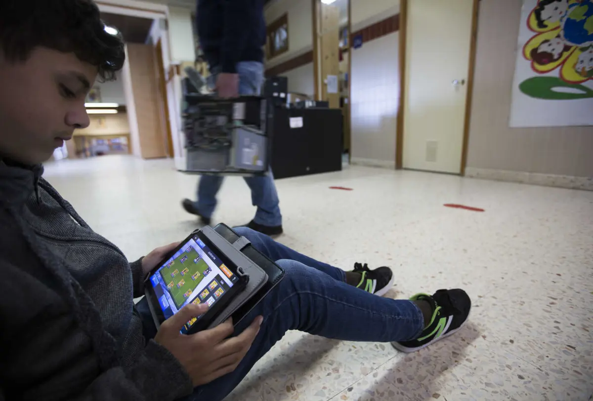 Alunos que estudam com ferramentas digitais têm melhores resultados a Matemática