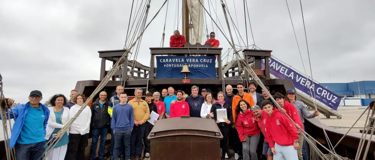 Jovens que viveram um treino de mar reencontraram-se com as famílias